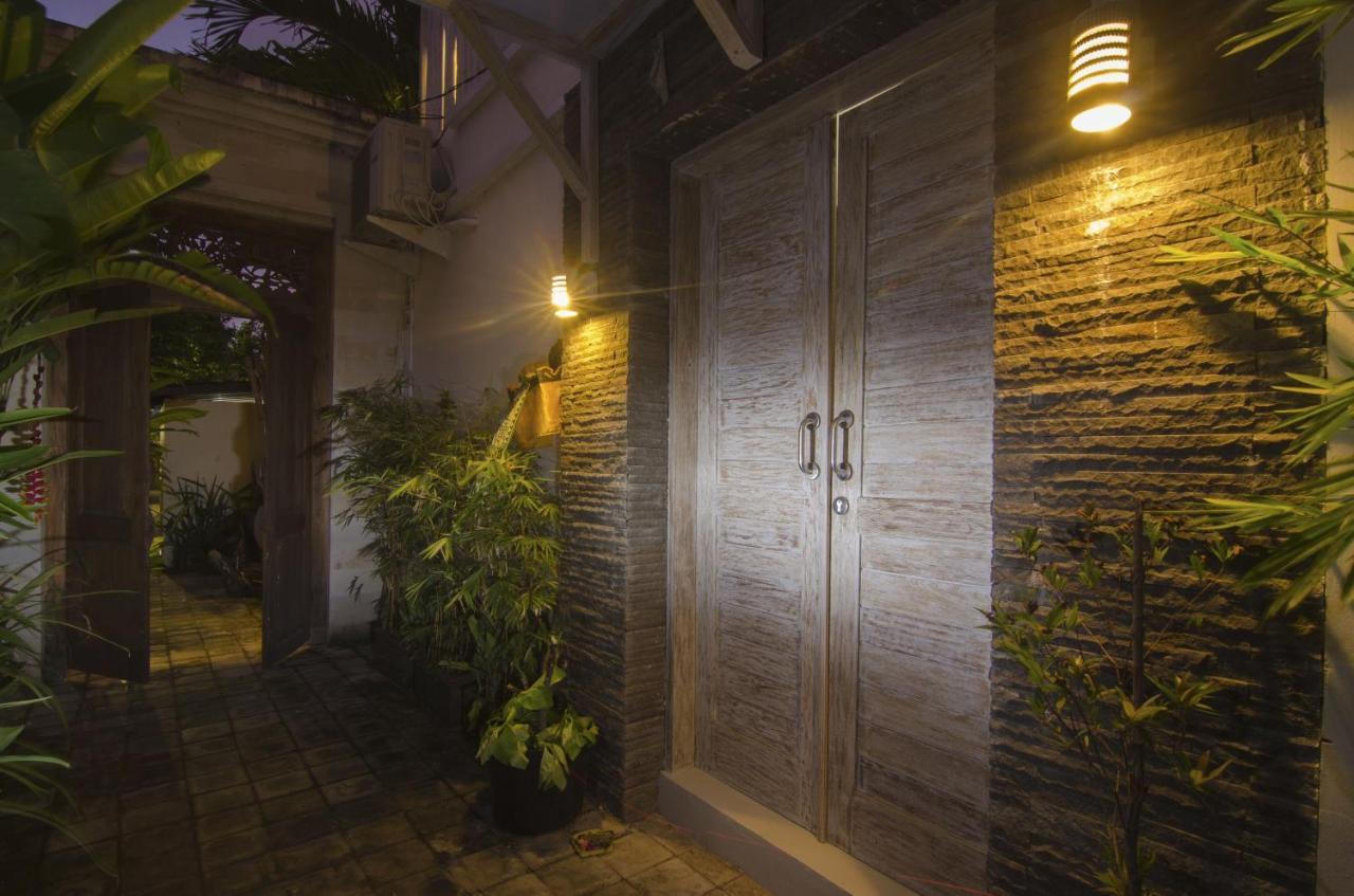Villa Maya Seminyak Exteriör bild