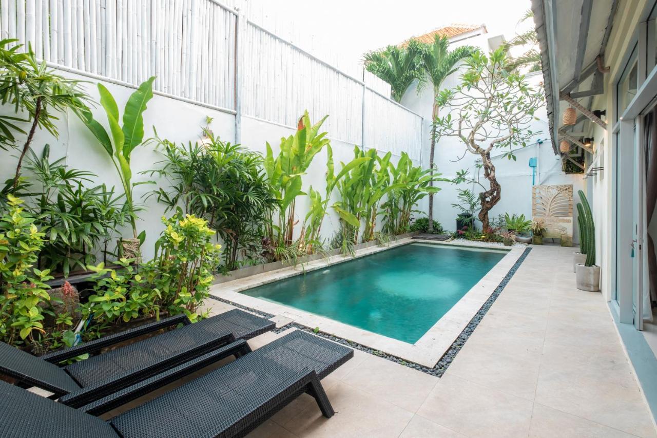 Villa Maya Seminyak Exteriör bild