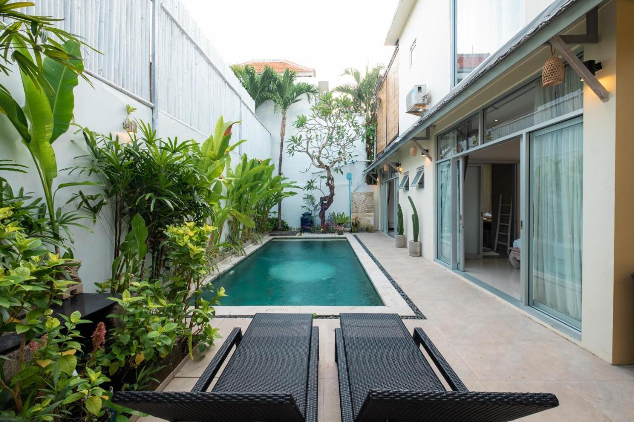 Villa Maya Seminyak Exteriör bild