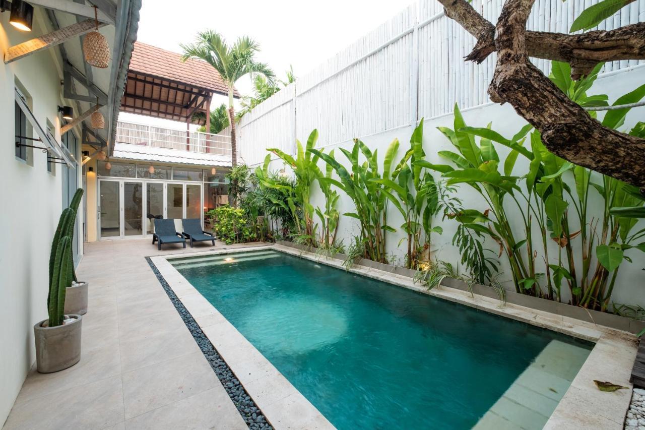 Villa Maya Seminyak Exteriör bild